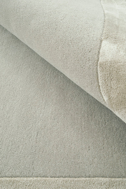 Hugo Silver Runner Rug