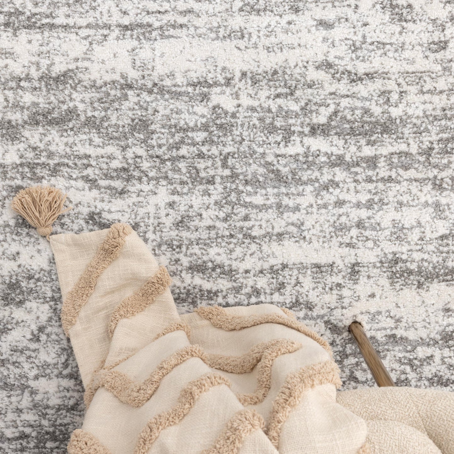 Nola Canvas Abstract Grey Rug - N008