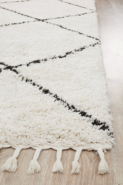 Saffron 22 White Rug